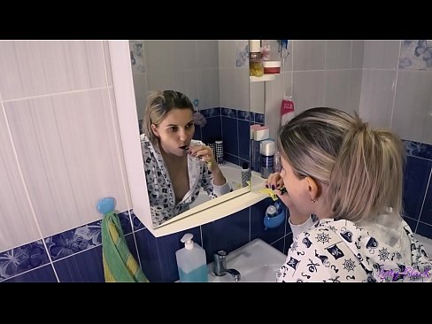 ❤️ Hack mit jungen im Pyjama endet mündlich Sperma in Arsch - Letty Black ❌ Porno bei uns ️❤